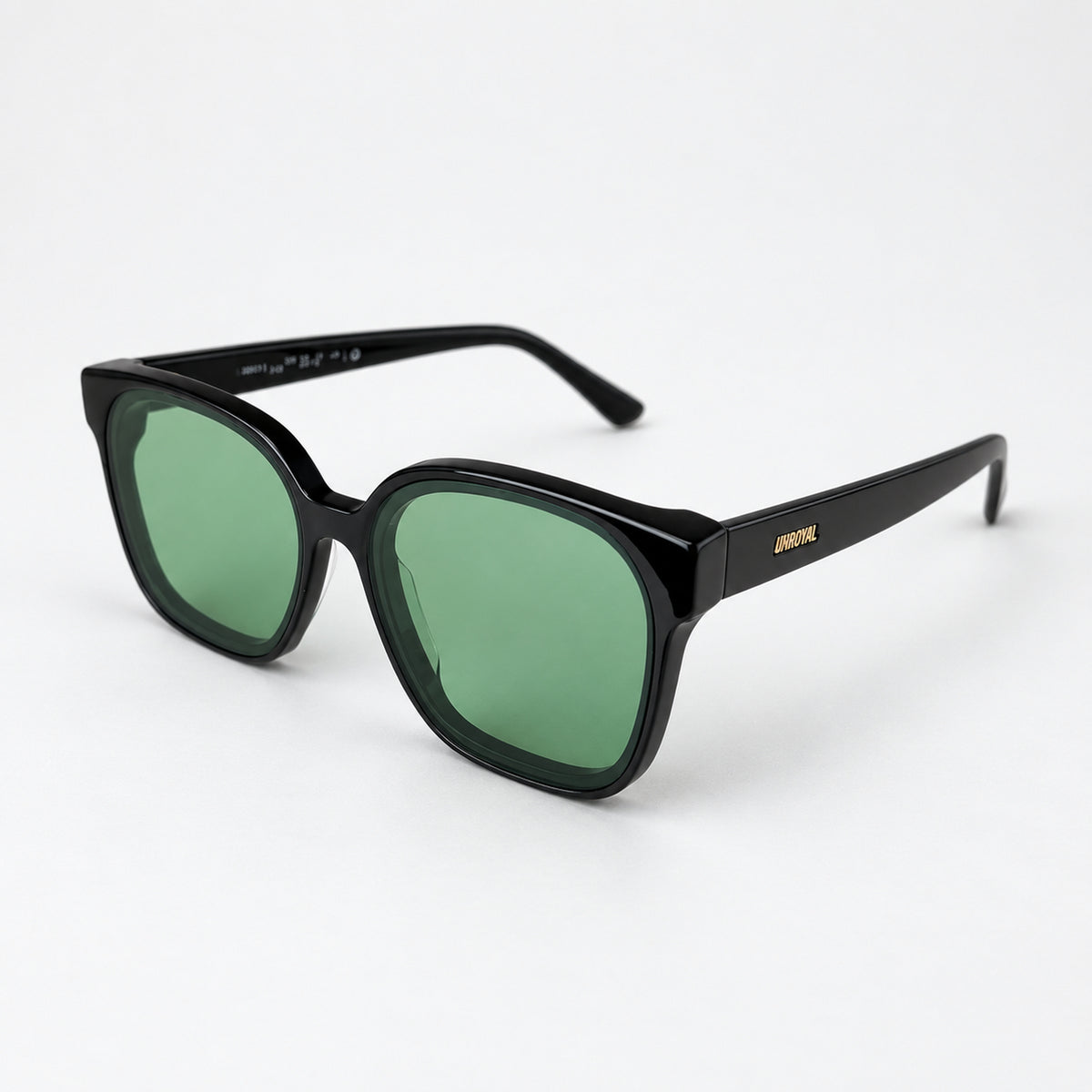 CRETA Negro Brillo / Verde — perfil 45°