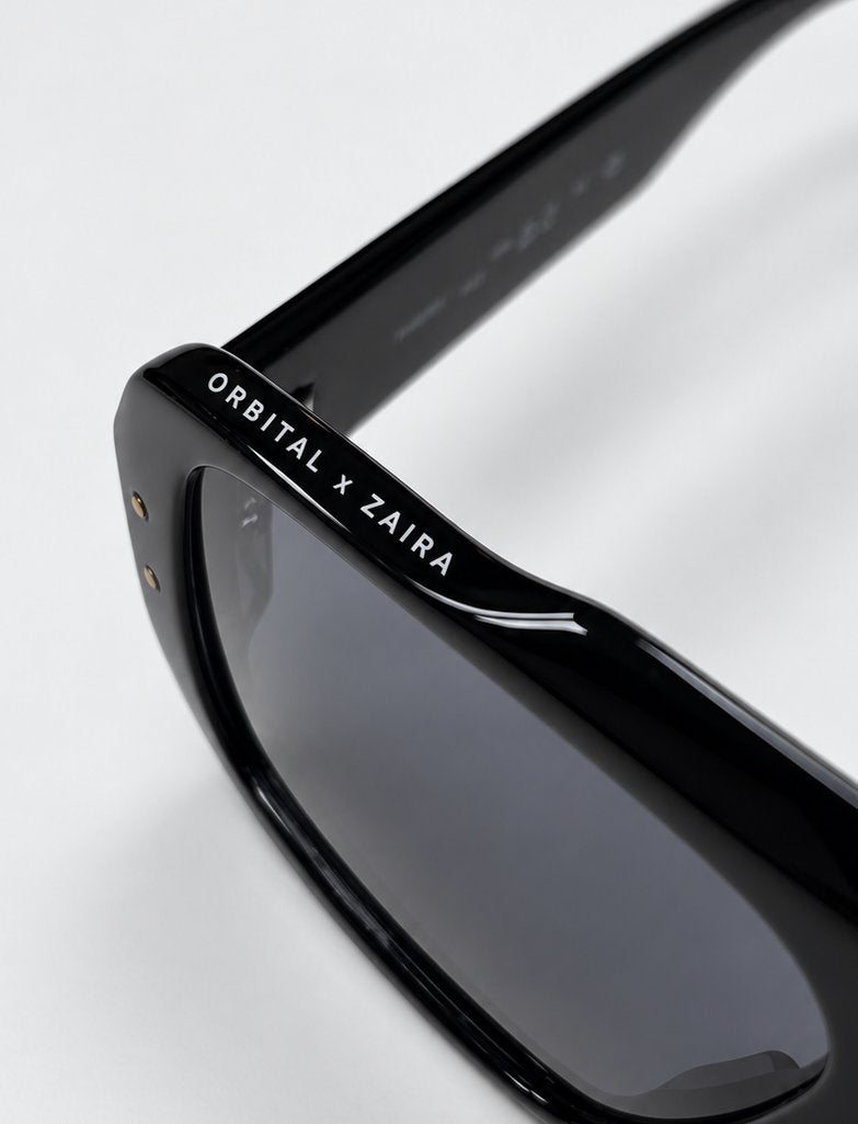 Aplique de marca ORBITAL x ZAIRA