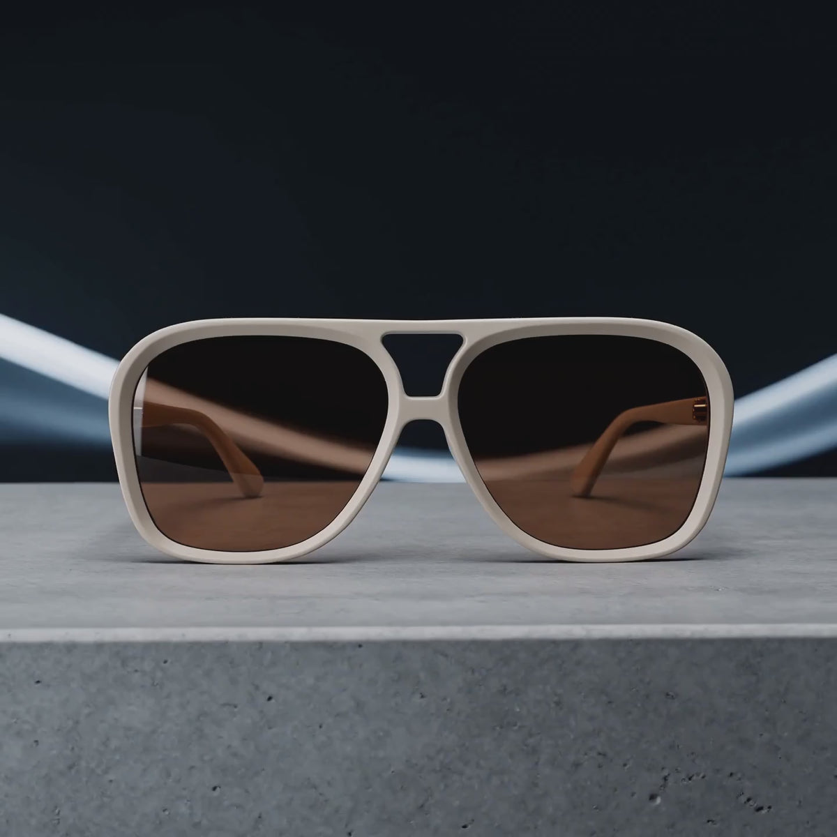 ADELAIDA Beige Pastel / Habano — video de producto Engineered Identity