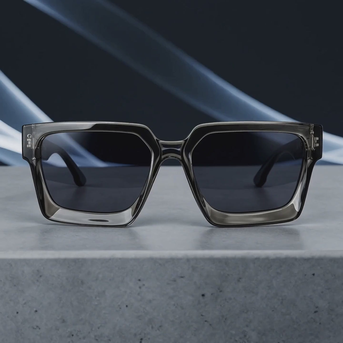PARIS Gris Brillo Clear / Gris — video de producto